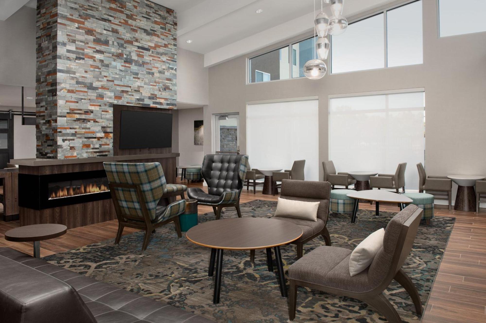 Residence Inn By Marriott Fresno Clovis Exterior photo